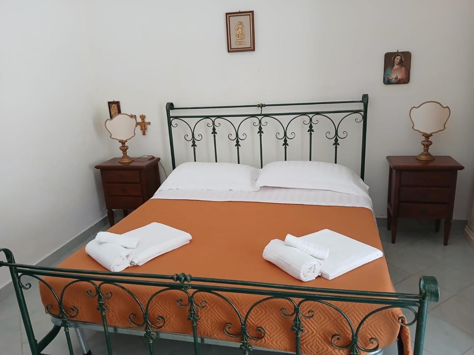 Alloggio Turistico Isabella Ventotene Esterno foto